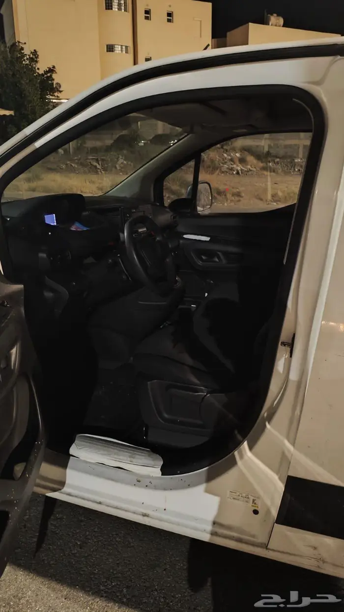 بيجو بارتنر 2020 17