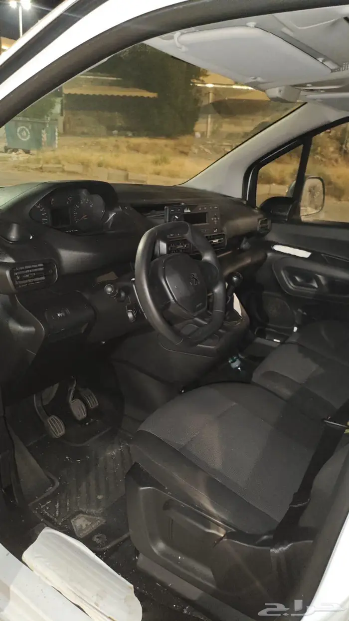 بيجو بارتنر 2020 23