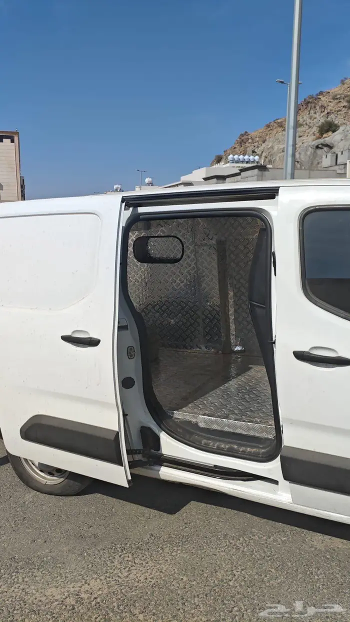 بيجو بارتنر 2020 7