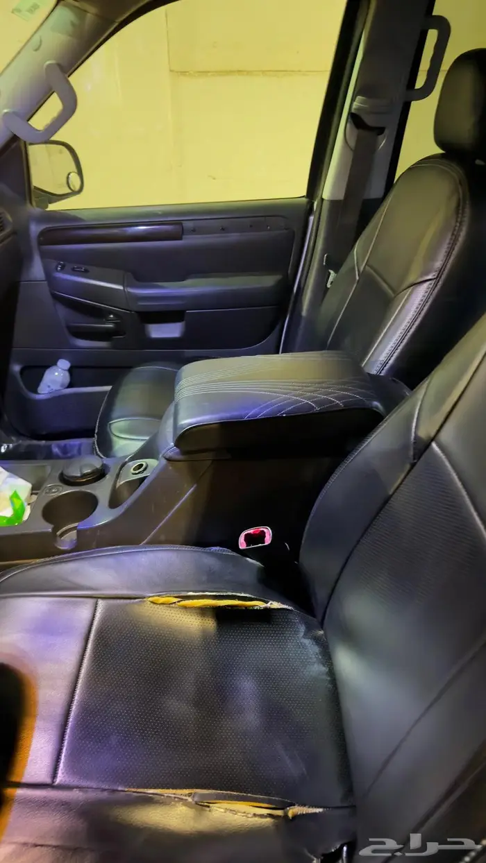 Ford Explorer 2004 Limited 5