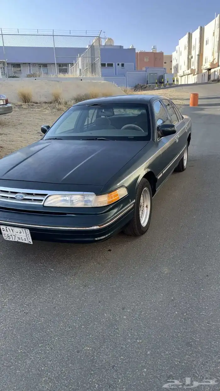 فورد فكتوريا موديل 97 نظيف جدا من برا ومن جوا 0