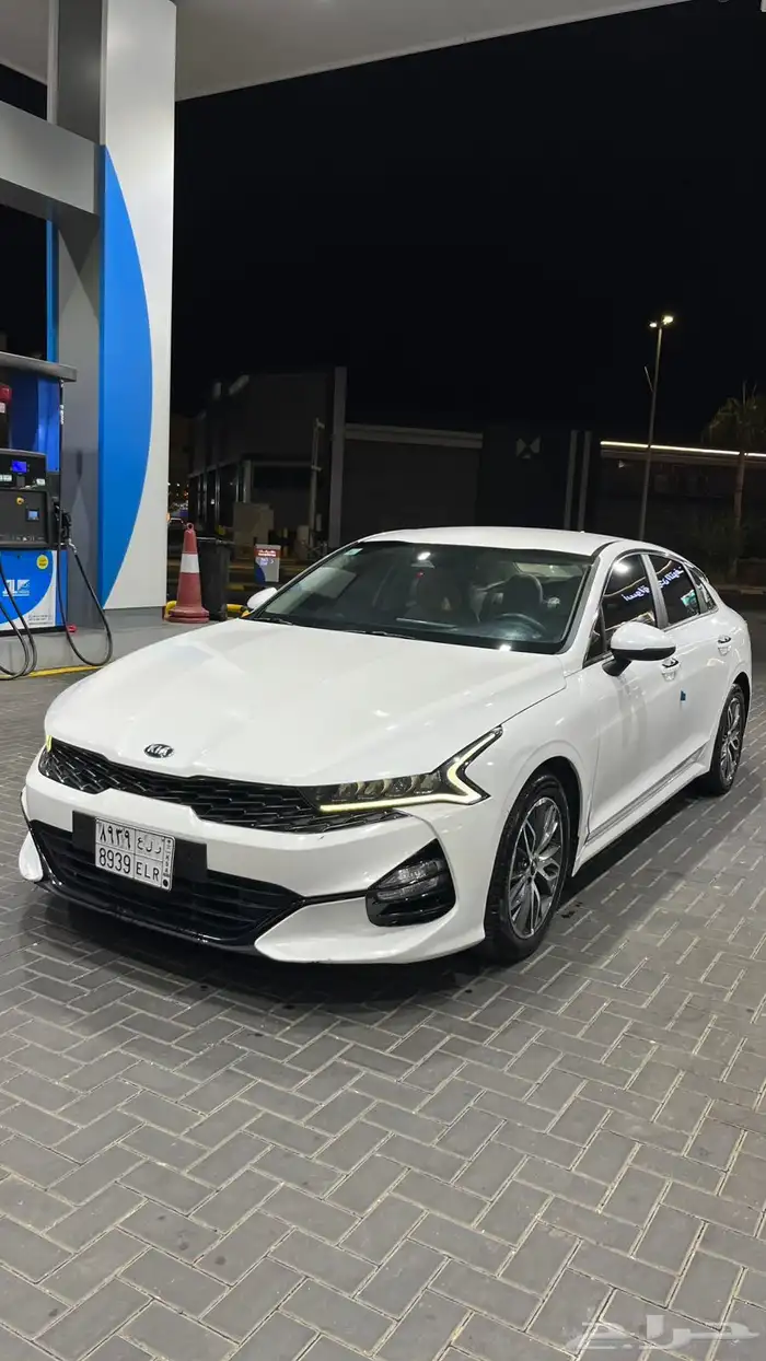 kia k5 نص فل 1