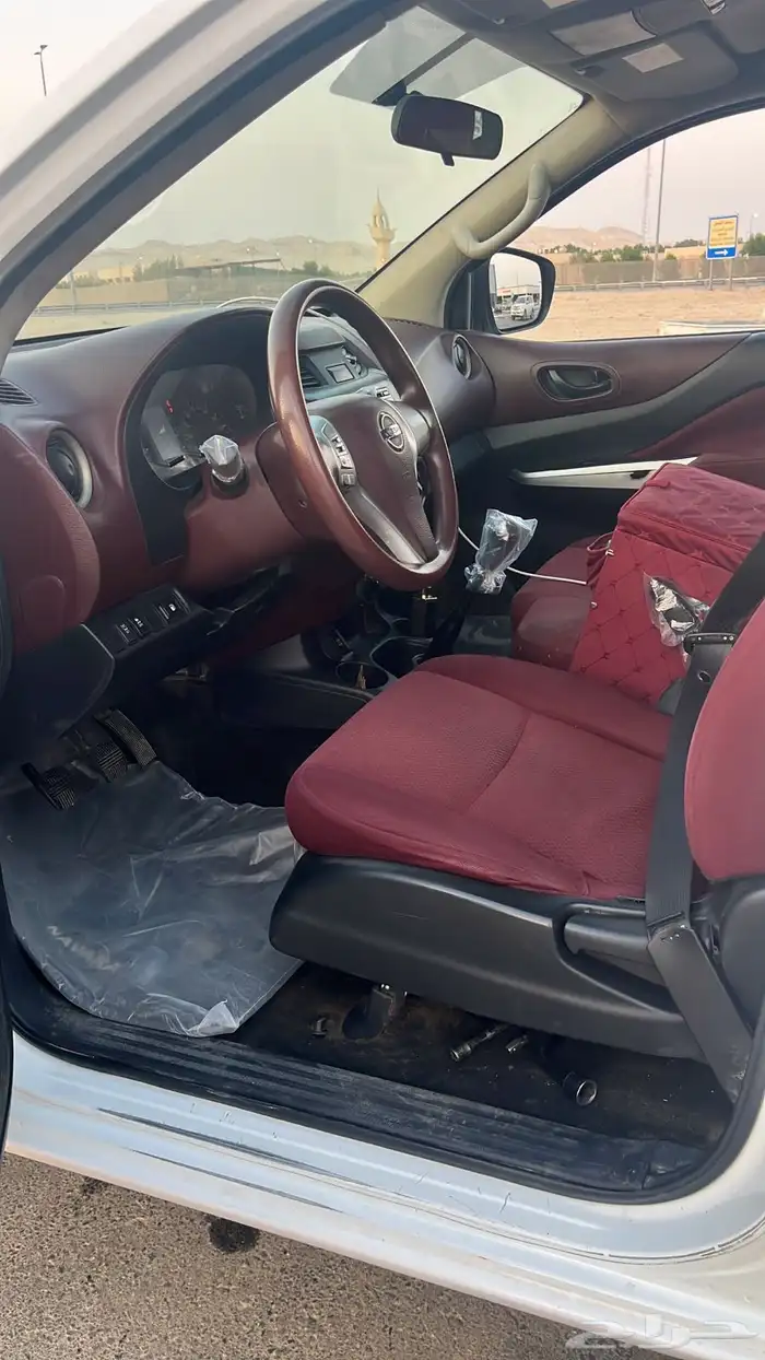 نيسان نافارا2022 8