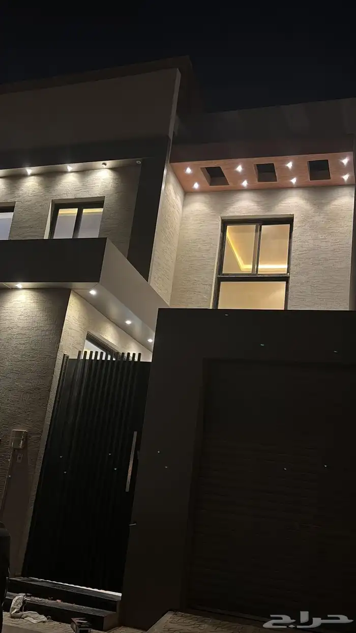 فيلا للإيجار حي تنال الرمال 1