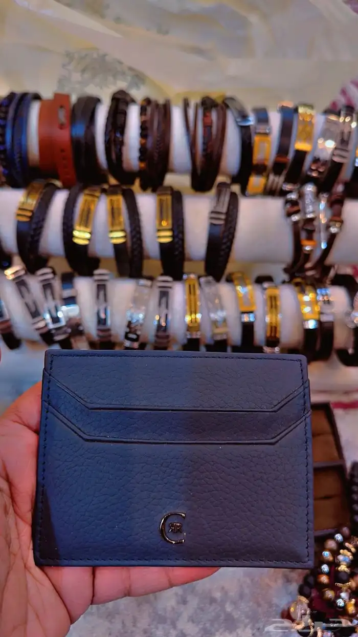 سبح ساعات اساور. اصلي وماركات 10