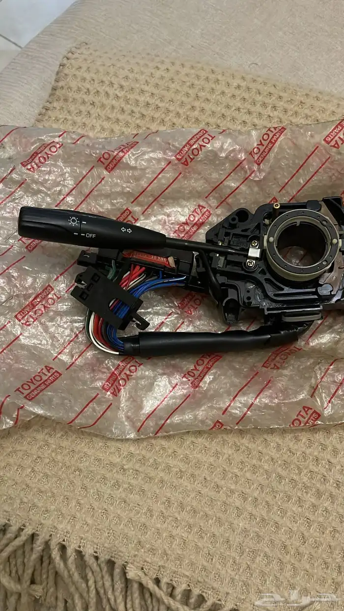 مجموعة الانوار و المساحات هايلكس 89-97 2