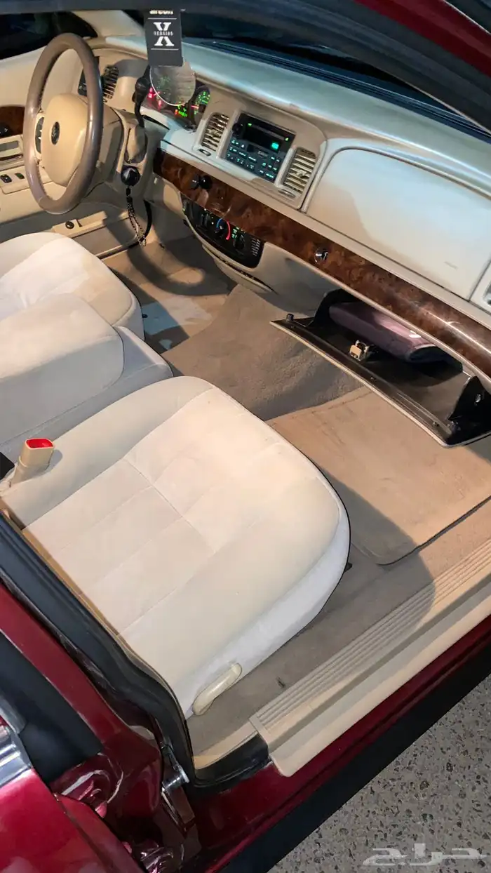 فورد ماركيز 2010 9