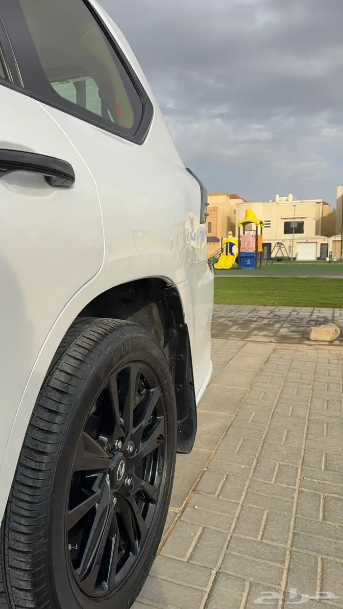 لكزس 2020 بلاك ادشن بريمي 9