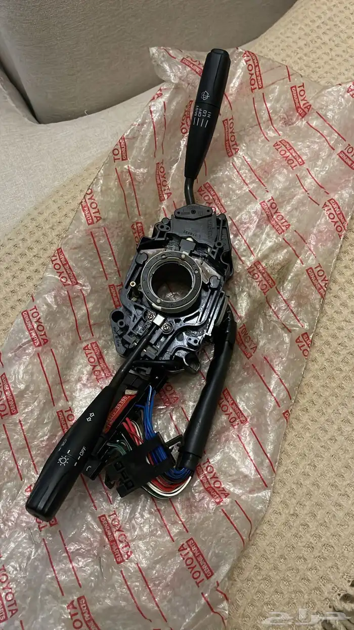 مجموعة الانوار و المساحات هايلكس 89-97 1