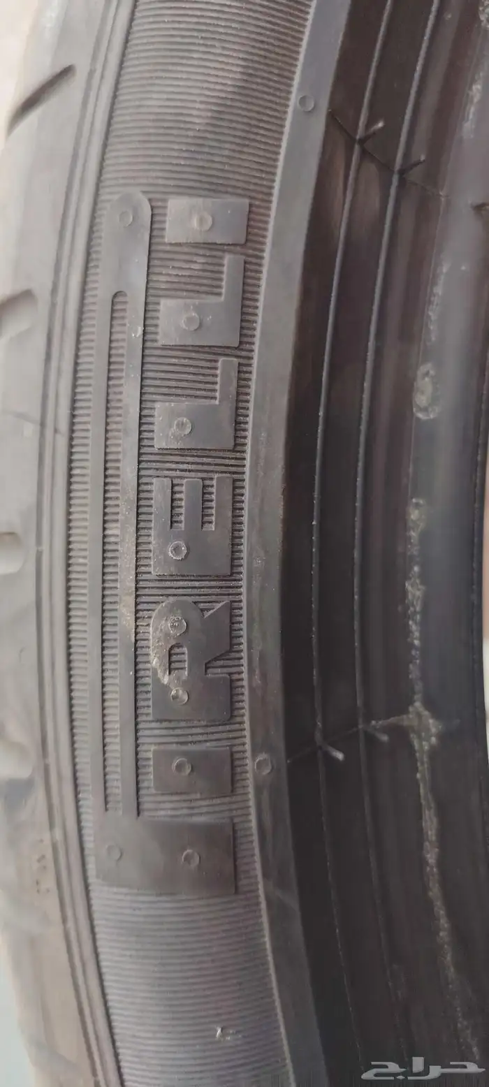 كفرات مستعمل نضيف مقاس 255 35 21 3