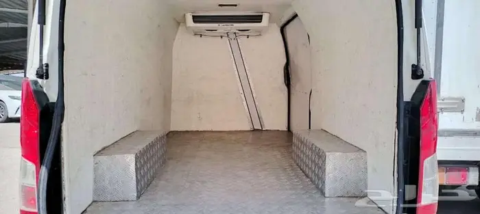 توياتا فان بضاعه 2020 سقف عالي ثلاجه ديزل نظيف جدا 4