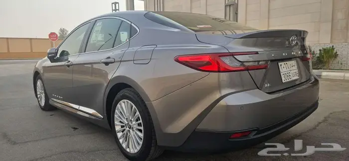 تايوتا كامري 2025سعوديهLEبنزين غاية المستخدم 5