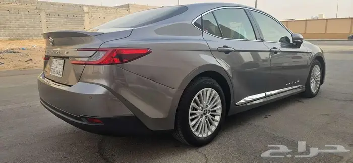 تايوتا كامري 2025سعوديهLEبنزين غاية المستخدم 12