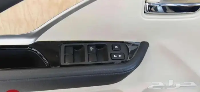 ميتسوبيشي اكسباندر HL 2025 9