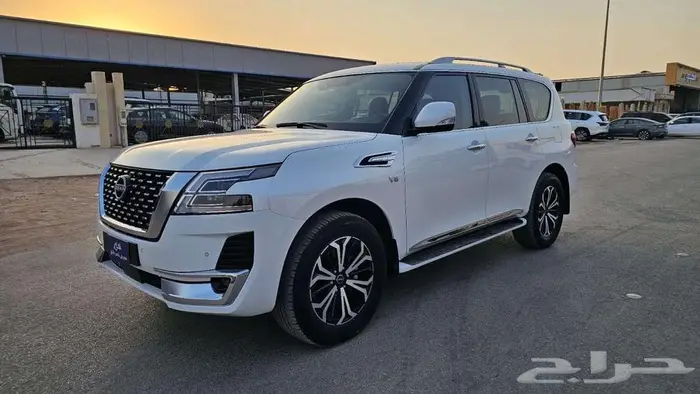 باترول تيتانيوم 8 سلندر 2023 1