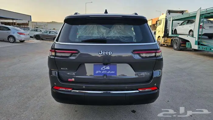 جيب جراند شيروكي 2023 ليمتد 4