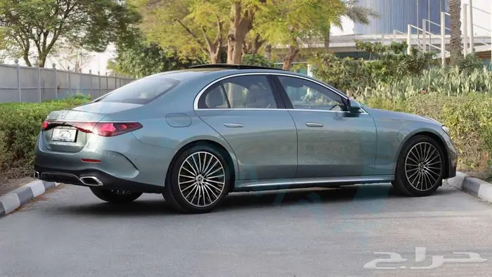 مرسيدس E 200 AMG خليجي 2026 اصفار ضمان الوكيل 7