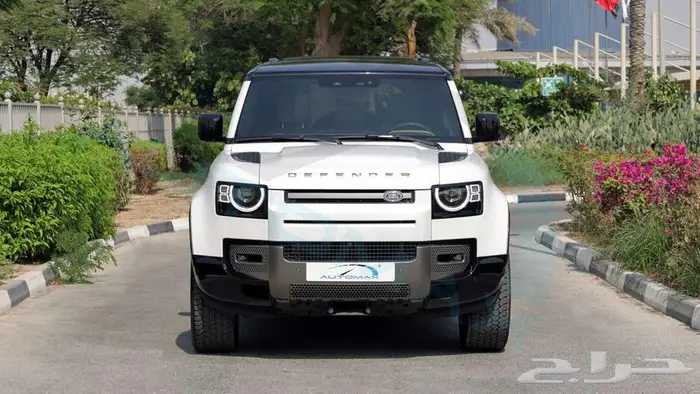 2025 Land Rover Defender 110 X-Dynamic SE P400e مع ضمان 4