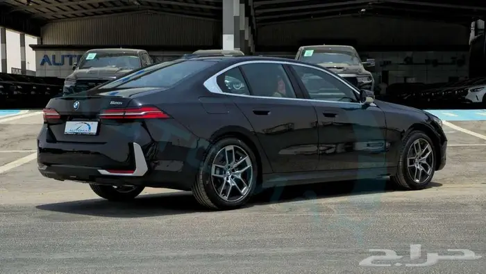 2026 BMW 5-SERIES 520i 2.0T RWD GCC 0Km ضمان الوكيل 7