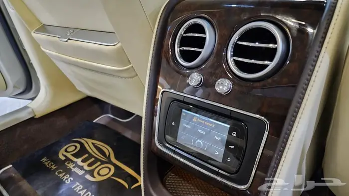 بنتلي فلانج سبير 2014 24