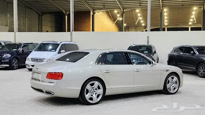 بنتلي فلانج سبير 2014 8