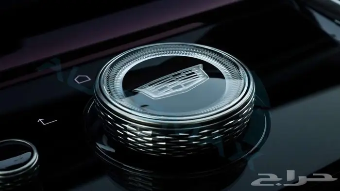 كاديلك اسكاليد 600 Sport Platinum 2025 اصفار مع ضمان 19