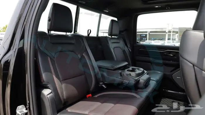 2025 دودج رام 1500 ريبيل اكس خليجي اصفار مع ضمان 22