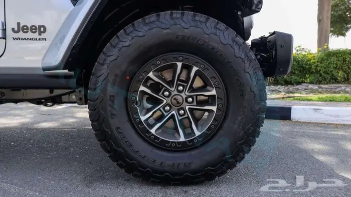 2024 JEEP WRANGLER RUBICON 392 HEMI V8 6.4L GCC 0Km 25