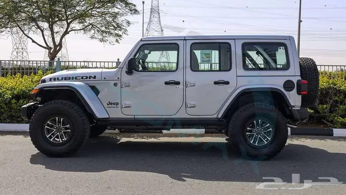 2024 JEEP WRANGLER RUBICON 392 HEMI V8 6.4L GCC 0Km 24