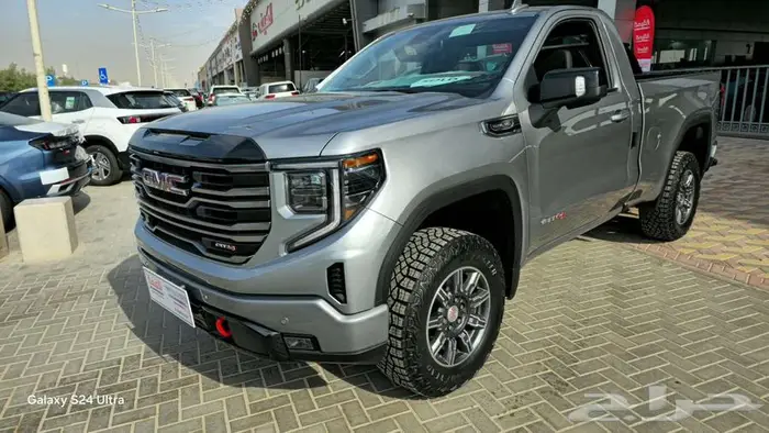 GMCسيرا AT4 موديل 2025 تسليم فوري 3