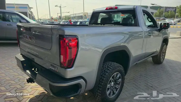 GMCسيرا AT4 موديل 2025 تسليم فوري 5