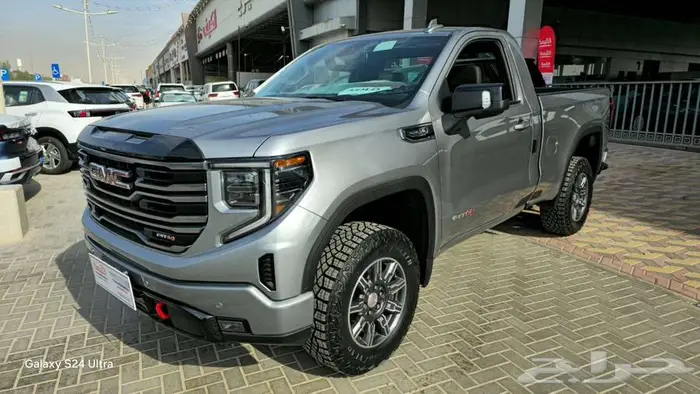 GMCسيرا AT4 موديل 2025 تسليم فوري 6