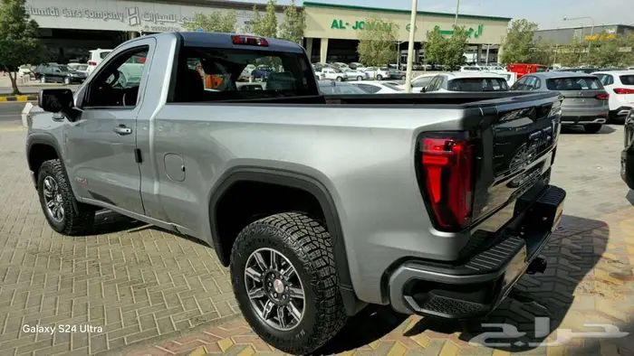 GMCسيرا AT4 موديل 2025 تسليم فوري 7