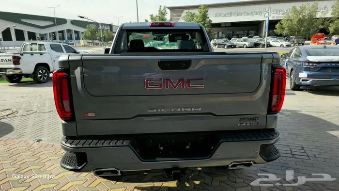 GMCسيرا AT4 موديل 2025 تسليم فوري 8