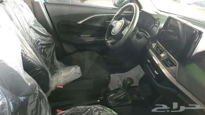 سوزوكي سويفت GLX موديل 2025 13