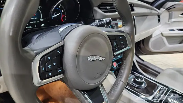 جاكور XF 2018 20