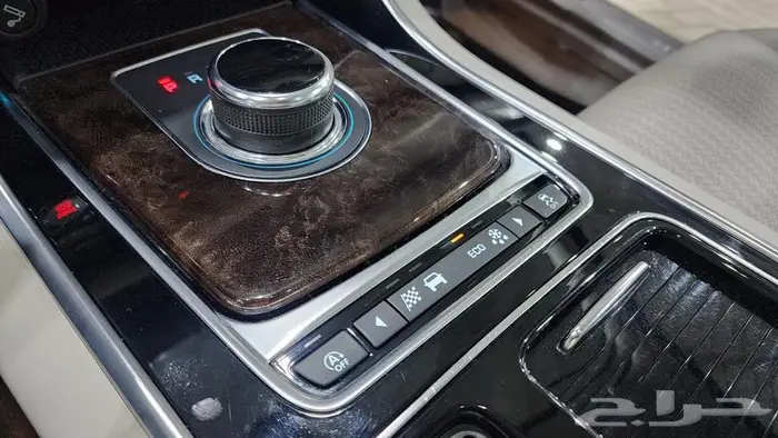 جاكور XF 2018 19