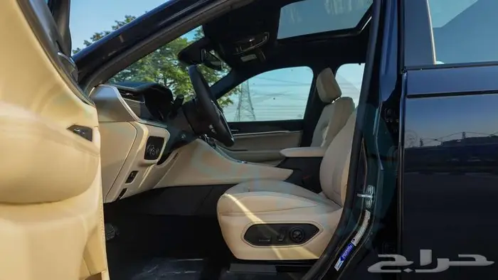 جيب جراند شيروكي ال ليمتد بلس 2025 خليجي اصفار ضمان الوكيل 7