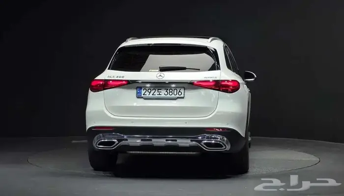 مرسيدس GLC300 4MATIC 2025 3