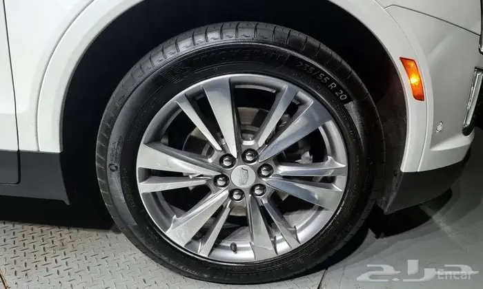 كاديلاك XT5 2022 - وارد كوريا 5