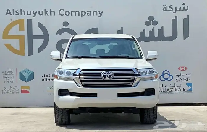تويوتا لاندكروزر GXR موديل 2021 0