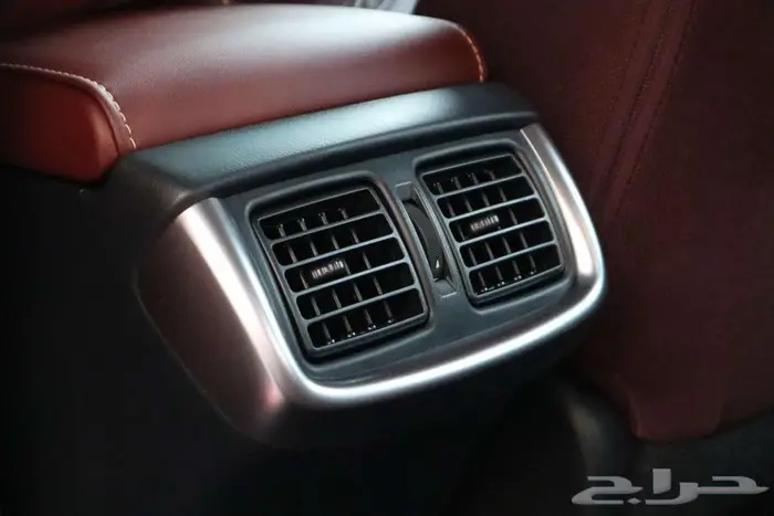 هايلوكس غمارتين S-GLX دبل اوتوماتك 2.8 ديزل 2024 13