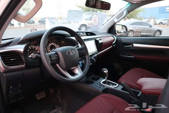 هايلوكس غمارتين S-GLX دبل اوتوماتك 2.8 ديزل 2024 3