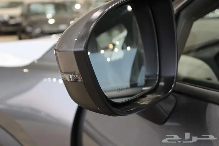 اكس تريل بدون دبل ابيض استاندر 2025 7