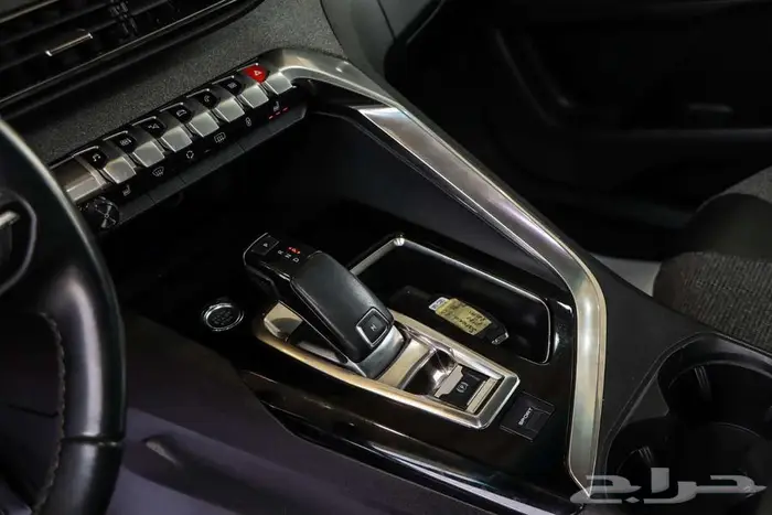 بيجو 5008 فل كامل موديل 2020 12