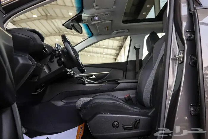 بيجو 5008 فل كامل موديل 2020 11