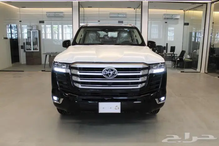 تويوتا لاندكروزر 2025 ( كاش   بنك ) L4 1