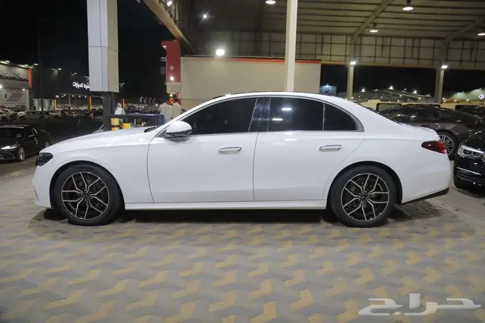 مرسيدس E200 موديل 2024وارد المانيا 3