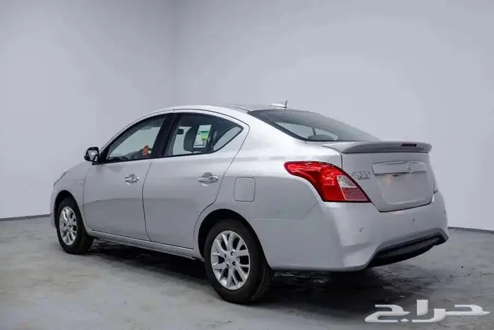 نيسان صني الشكل القديم والجديد موديل 2024 6