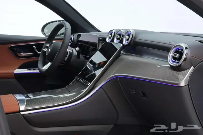 مرسيدس GLC 200 Coupe موديل 2026 أصفار خليجي أبيض جملي 8